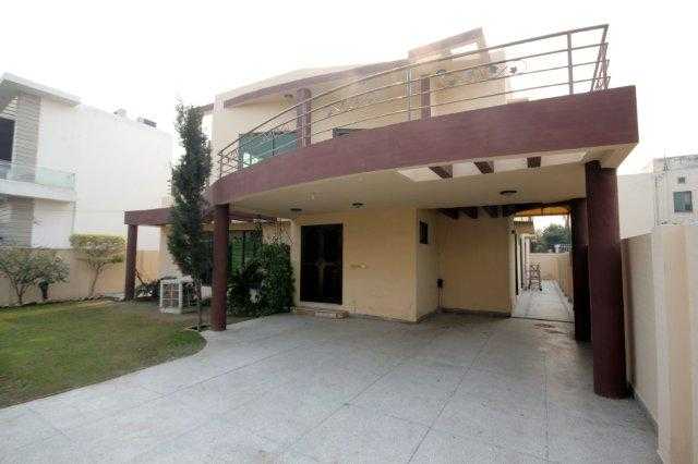 1 kanal Full House for Rent in Phase 4 DHA