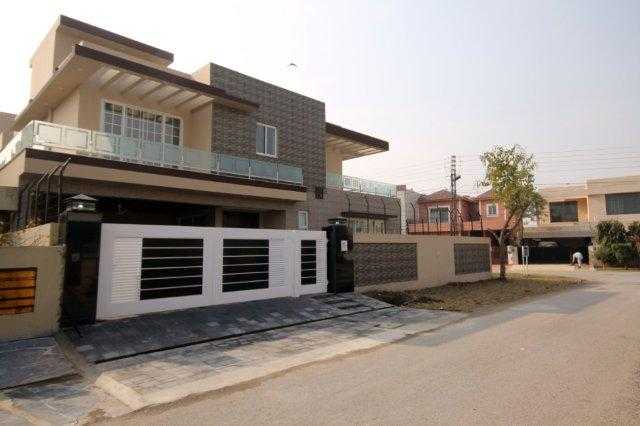 1 kanal Brand New House for Rent In Phase 4 DHA