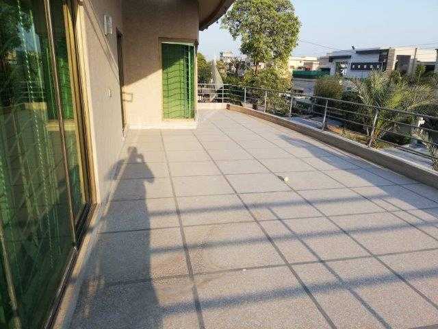 Chohan Offer 1 Kanal Upper Portion with Separate gate for Rent in Phase 4