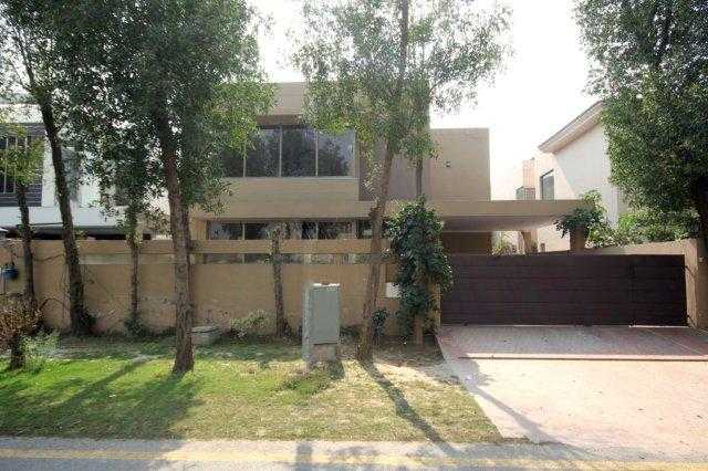 1 Kanal Beautiful House for Rent in Phase 5 DHA