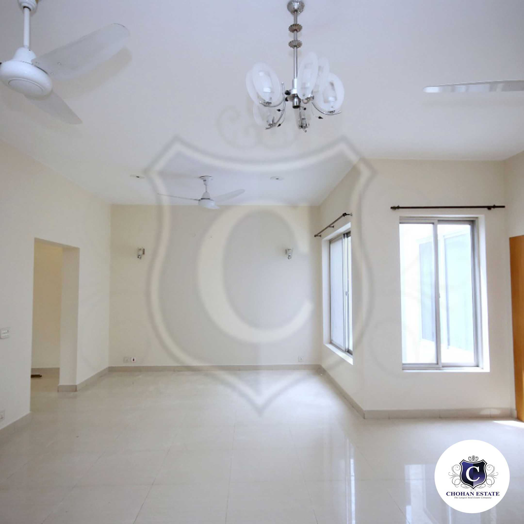 1 Kanal Upper Portion Available for Rent in Phase 1