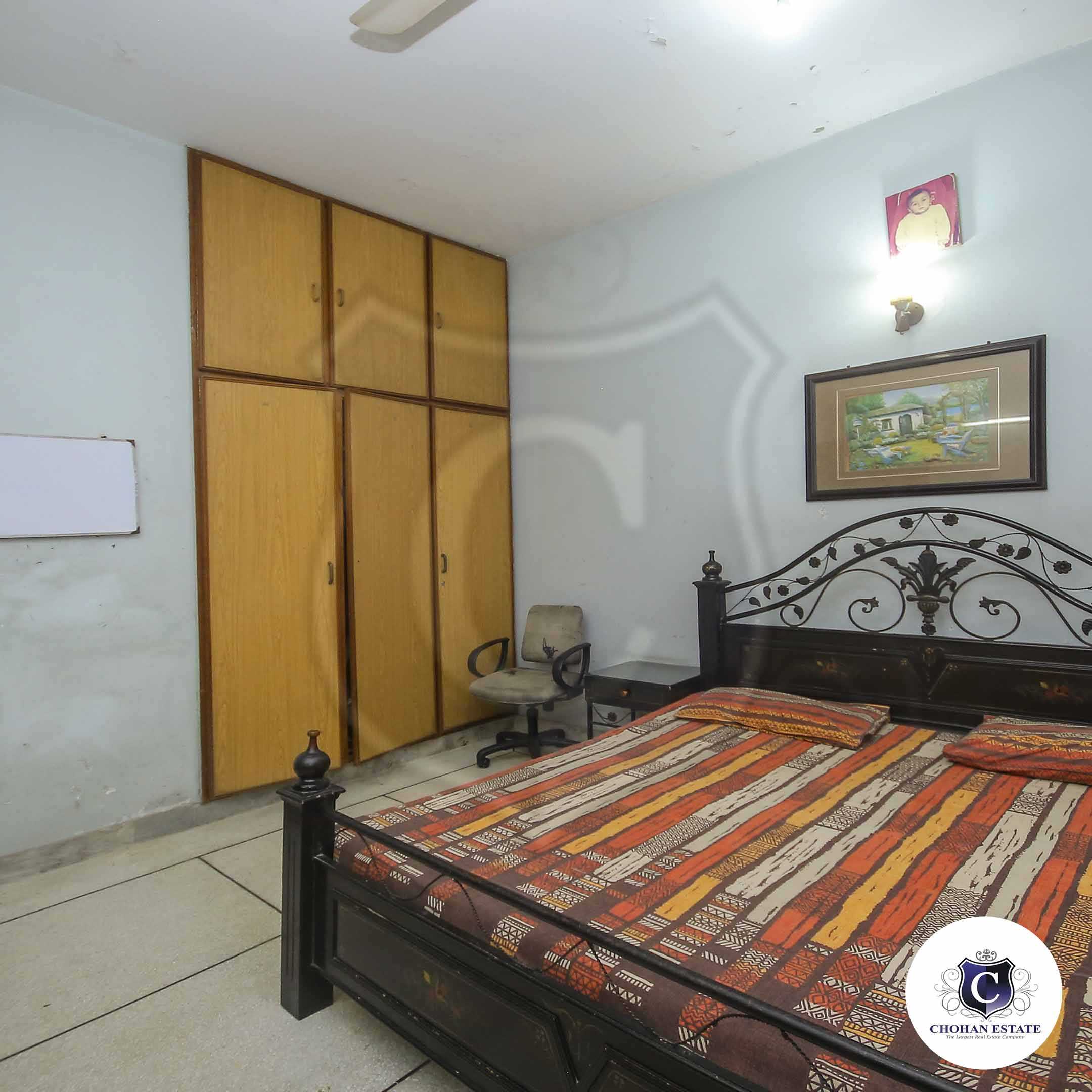 2 Kanal Duplex Well Maintained Bungalow DHA