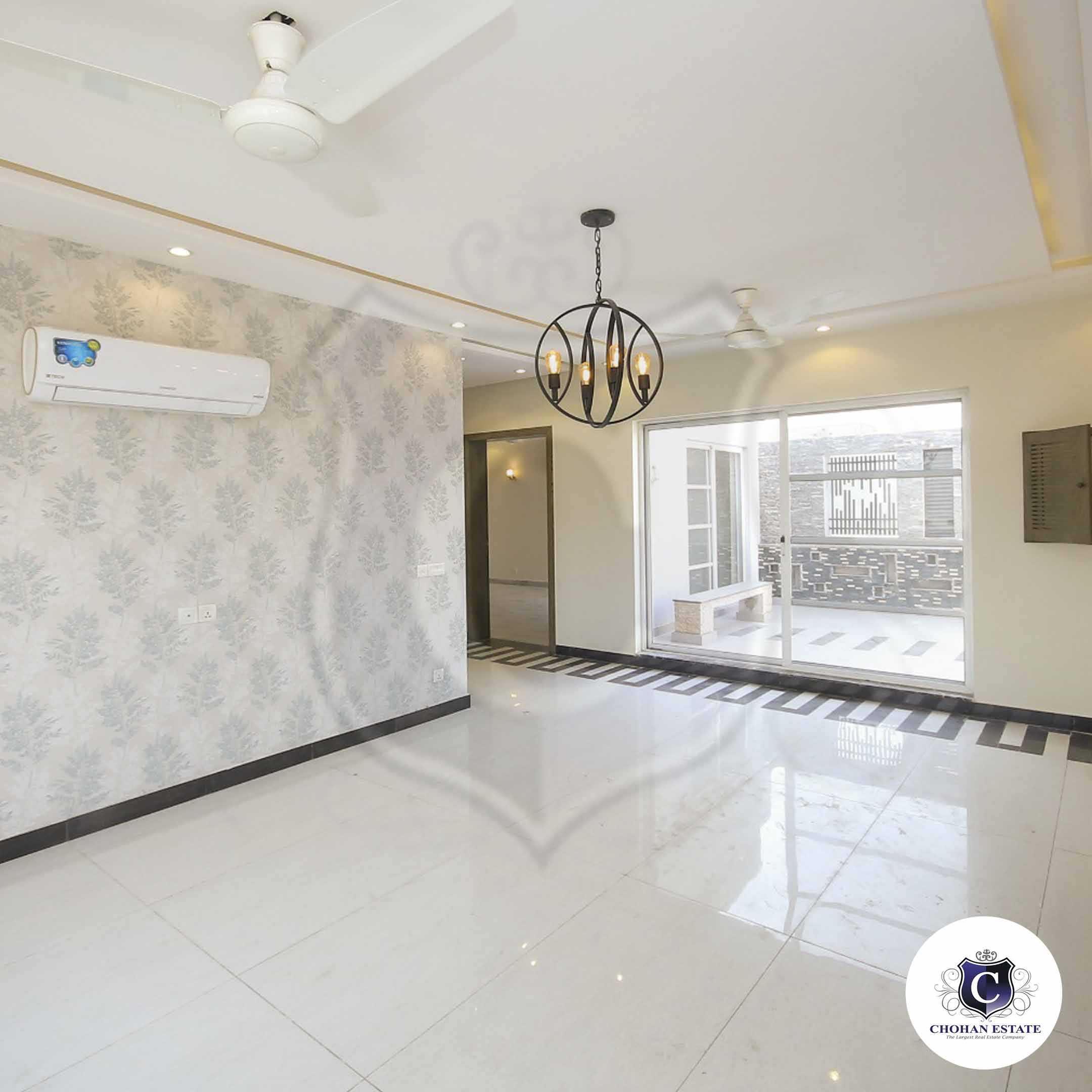 Straight Line 1 Kanal House for Rent in DHA