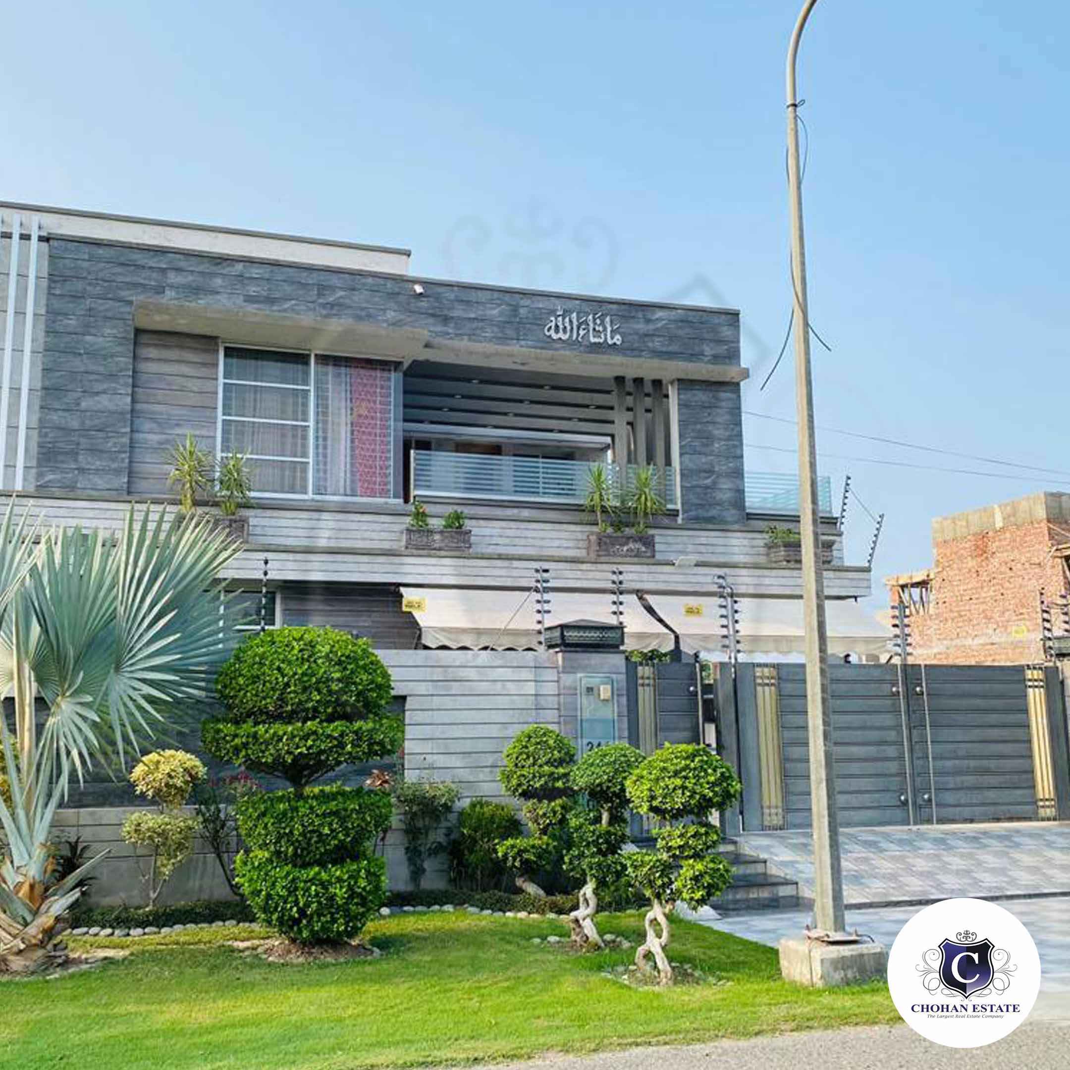1 kanal 5 Years Well Maintained House DHA Phase 8