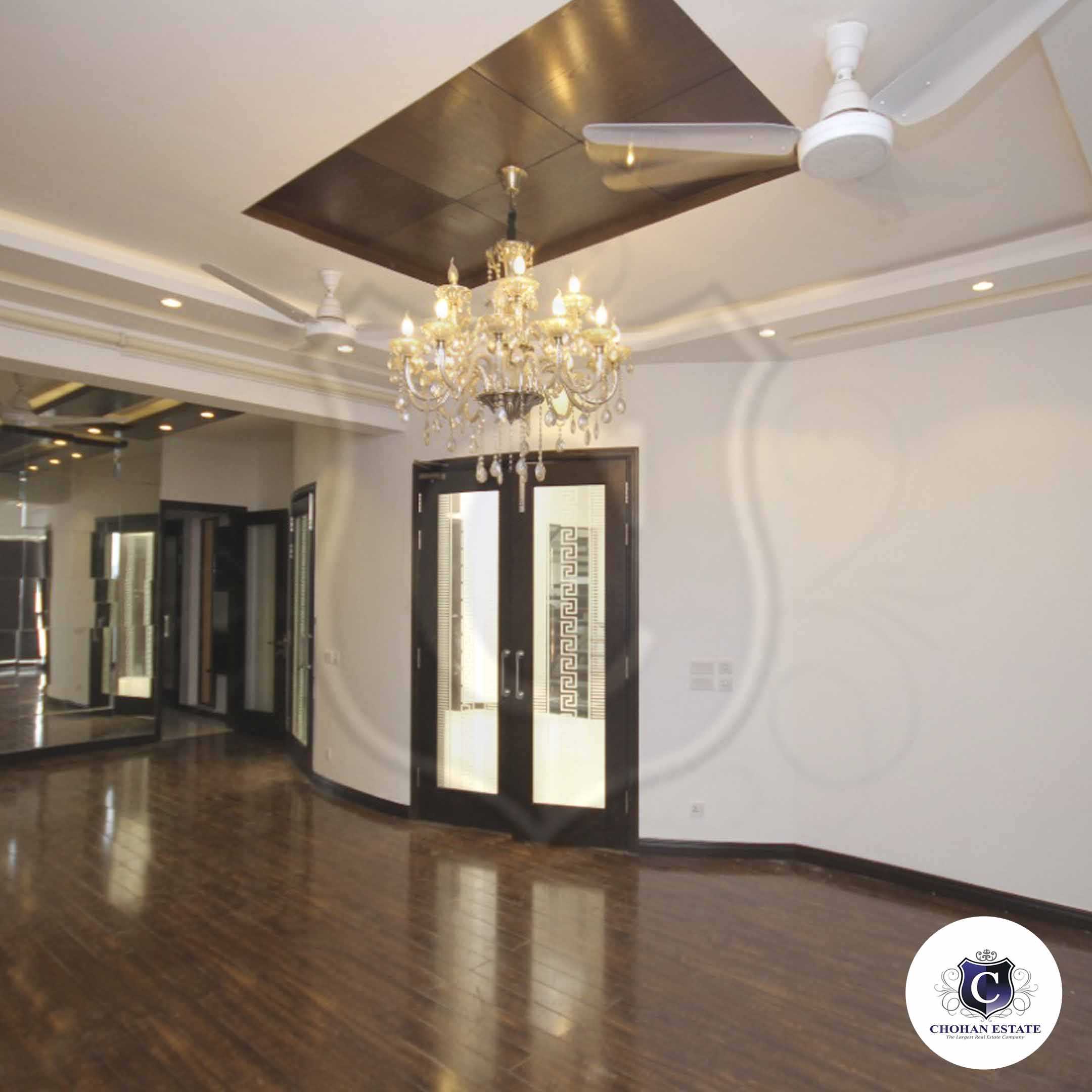 1 Kanal Stunning House for Rent in DHA