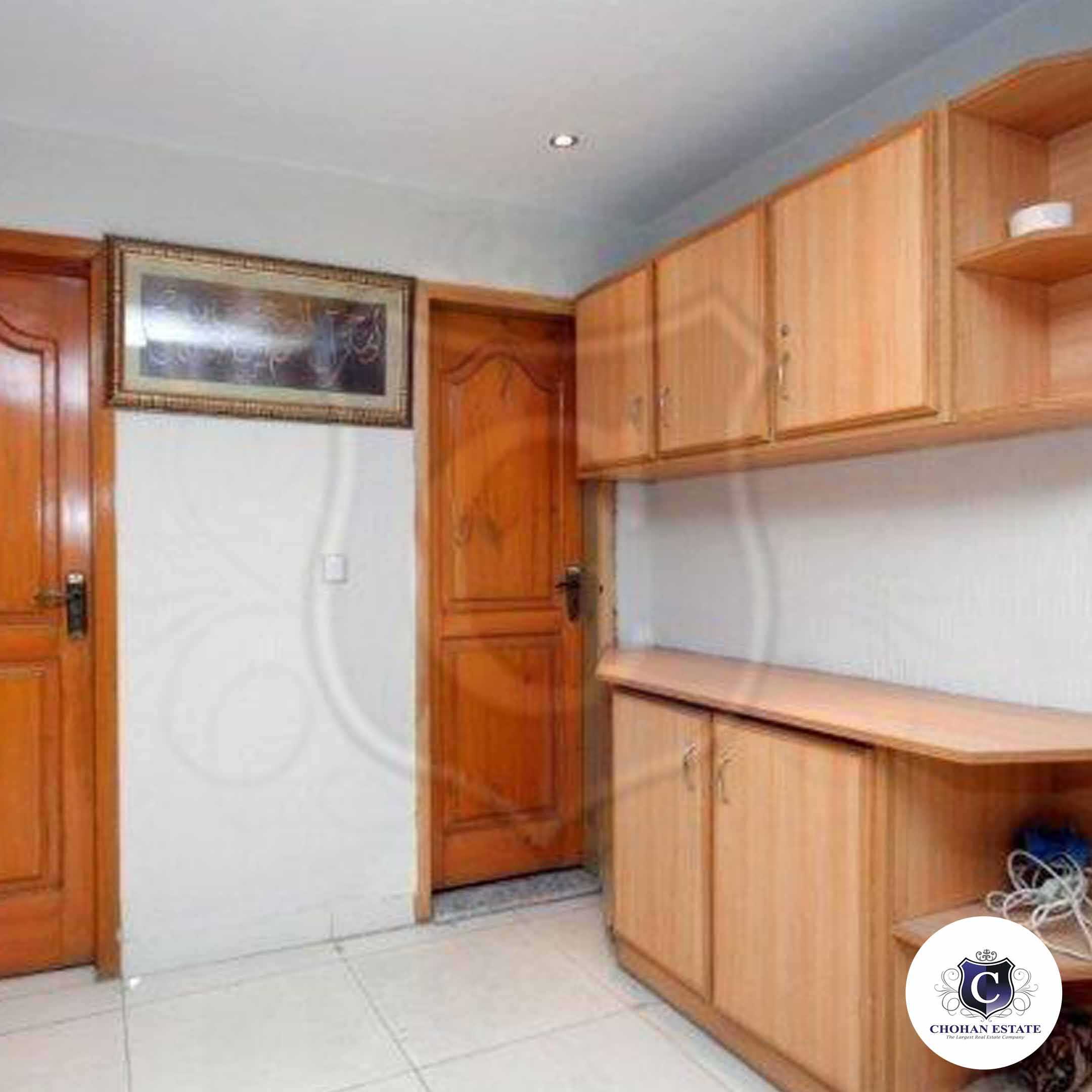 10 Marla Lower Portion Furnished Flat for Rent in Rahman Garden